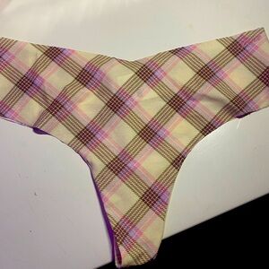 VICTORIAS SECRET PINK thong panties